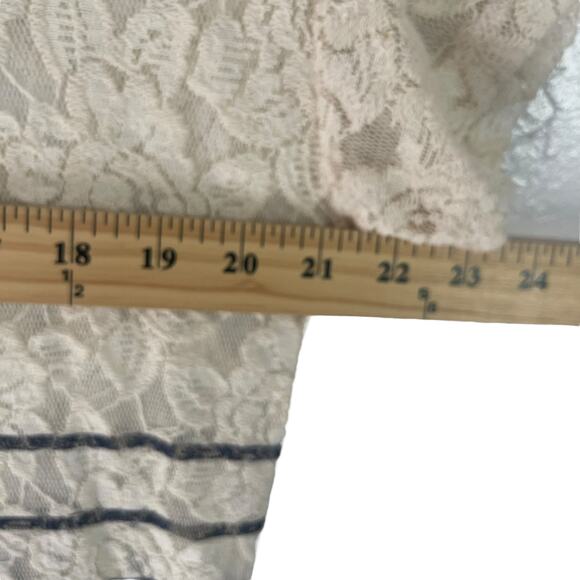 Sundance Women's Size Medium‎ Lace Western Cape Floral Striped Top - Picture 7 of 8